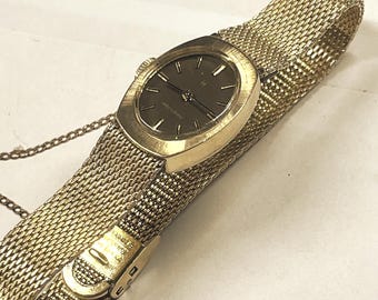 Hamilton Gold Filled Mechanical 17 jewel Swiss movement ladies cocktail watch. cleaned and oiled and running just wonderfully.