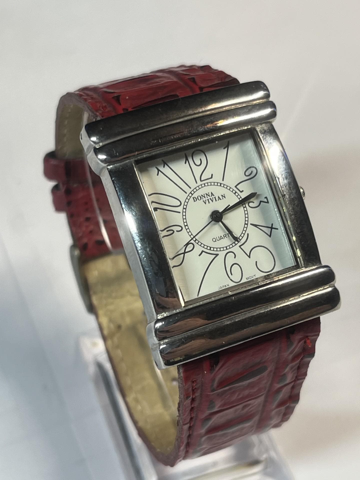 Rare New Old Stock Vintage Womens Calla‎ Lily Dress Watch Vintage Lady Elgin 14K White Gold Diamond  main image 2