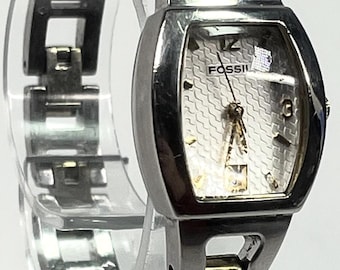 Fossil F2 Watch ES9825 Tonneau 22mm Two-Tone Stainless-Steel Quartz watch. Date Window New Battery.