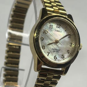 Timex Mother of Pearl Watch - Etsy display picture 3