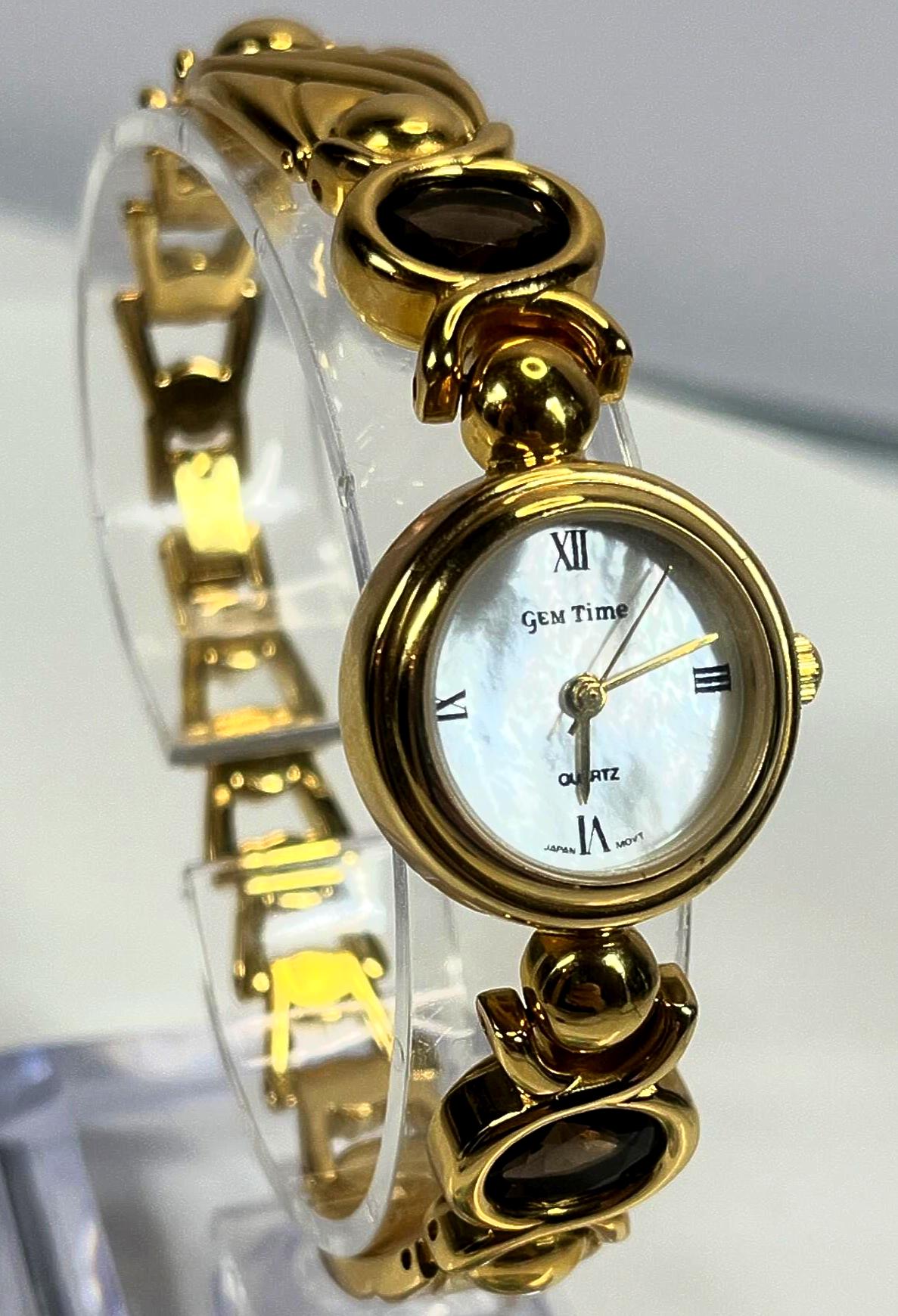 Vintage Gem Time Cameo Mother of Pearl Gold Tone Bracelet Watch Vintage New In Box Gem Time Gold Tone Watch Gemstone With  main image 4