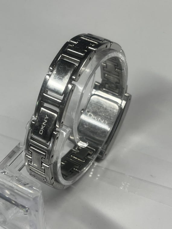 DKNY silver tone watch timeless rectangular desig… - image 7