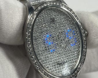 Victoria Wieck Beverly Hills Crystal LED Watch (see Video) unusual design