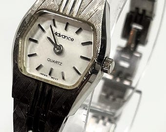 Advance Silver Quartz 19mm Ladies Watch Textured Bracelet Japan Movement Vintage 1990s New Battery Very Dainty
