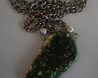 Dark Green Metal Chain Dyed Jasper Pendant/ Necklace