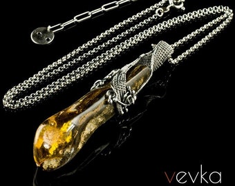 The Northman Pendant - Amber and Silver