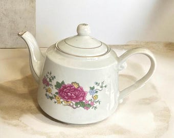 Wild Flowers -Vintage 8 "x 5 1/2" Teekanne mit abnehmbarem Deckel.