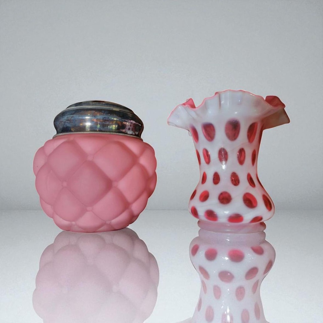 ヴィンテージ フェントン クランベリー コインドット オパールセント