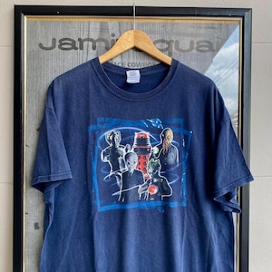 Vintage Y2K Doctor Who Graphic Tee 2000s Sci-Fi Collectible