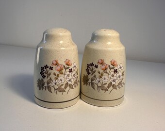 Vintage jaren 70 Royal Doulton Florinda peper- en zoutstel gemaakt in Engalnd