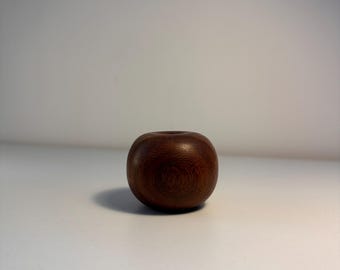 Vintage houten appelontwerpfiguur