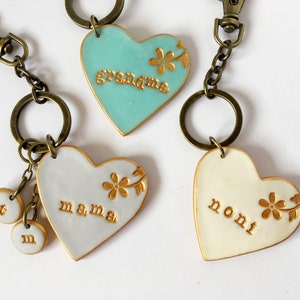 Heart Keychain for Mom, Nana, Nonna, Oma, Grandma, Grammy, Aunt, Kids stamped initials, Mothers Day Keychain image 6