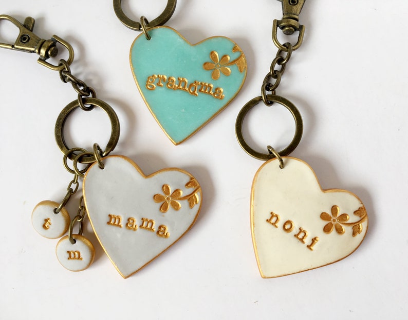 Heart Keychain for Mom, Nana, Nonna, Oma, Grandma, Grammy, Aunt, Kids stamped initials, Mothers Day Keychain image 6