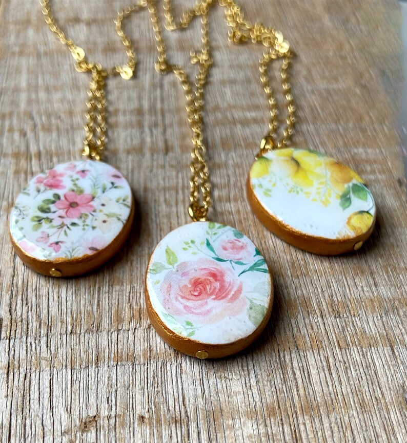 Bridesmaids Pastel Floral Necklace, Letter Personalized Pendant, Delicate Floral Pattern, Wild Flowers Necklace, Spring Jewelry image 9