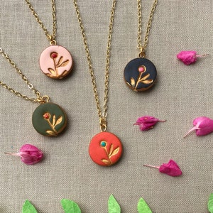 Maandbloemketting, kleine botanische hanger, kleine handgemaakte bedelketting