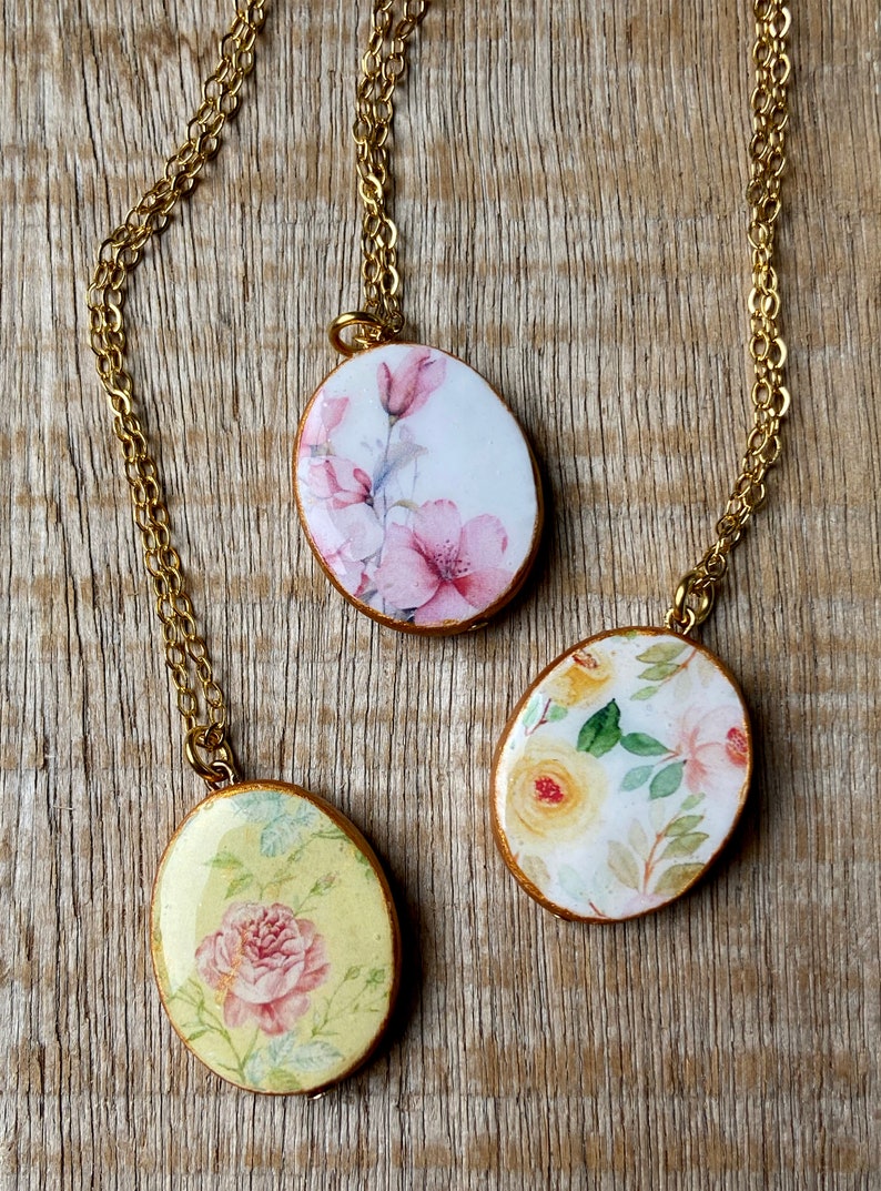 Bridesmaids Pastel Floral Necklace, Letter Personalized Pendant, Delicate Floral Pattern, Wild Flowers Necklace, Spring Jewelry image 6