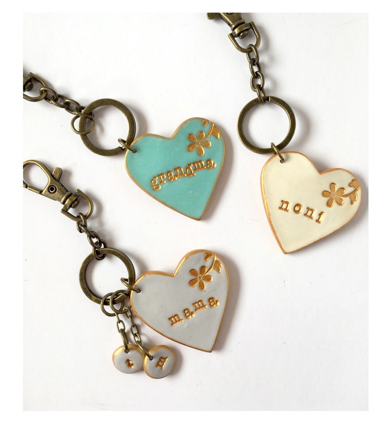 Heart Keychain for Mom, Nana, Nonna, Oma, Grandma, Grammy, Aunt, Kids stamped initials, Mothers Day Keychain image 2