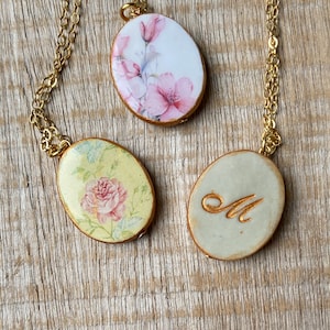Bridesmaids Pastel Floral Necklace, Letter Personalized Pendant, Delicate Floral Pattern, Wild Flowers Necklace, Spring Jewelry image 7