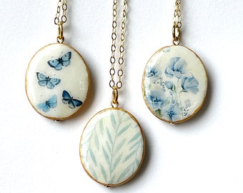 Blue and White Porcelain Tile inspired Pendants, Personalized Christmas necklace, China inspired jewelry, blue and gold, Stamped Initial