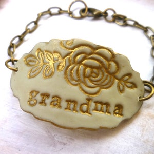 Grandmother Bracelet, Grandma, Nana, Grammy, Granny, Nanny, Yia Yia, Bubbie, oma Bracelet, Mother's Day Gift, Women's personalized Jewelry image 1