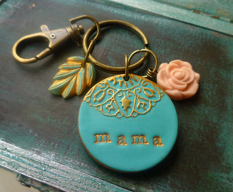 Personalized Keychain for Mom Custom Keychain Mama Gift Etsy
