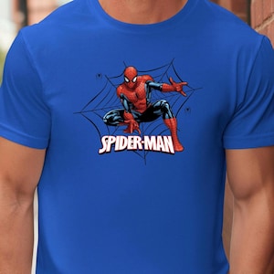 Spider-Man Shirt, Marvel Superhero Tee, Gildan Unisex T-Shirt, Comic Book Gift for Fans bild 1
