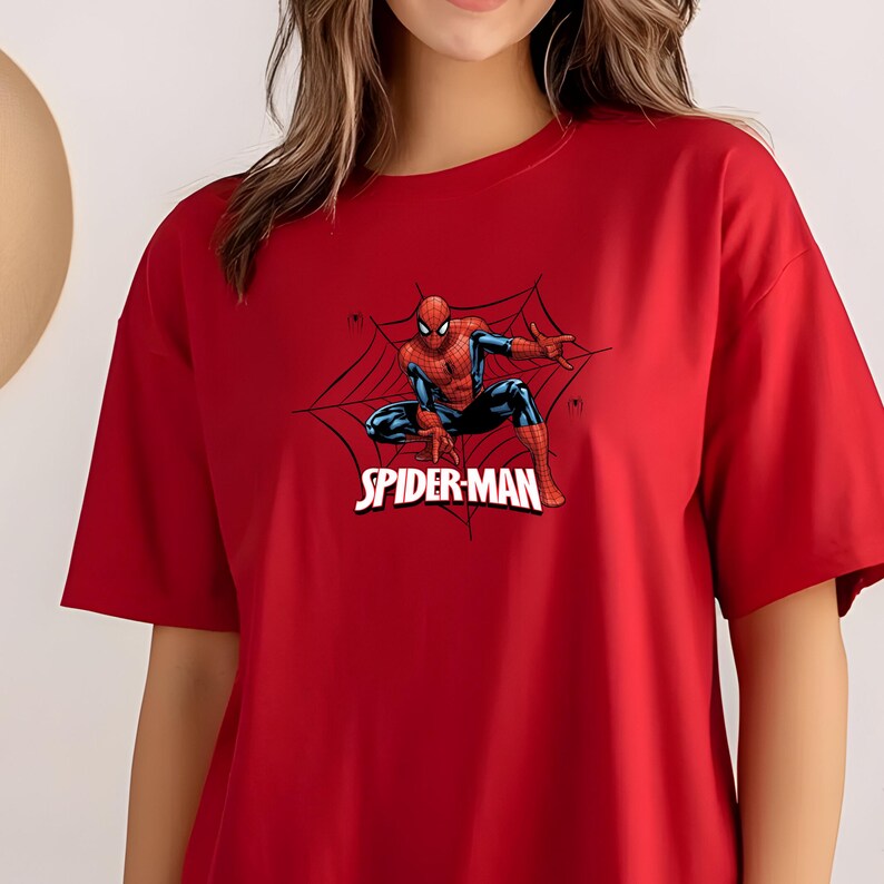 Spider-Man Shirt, Marvel Superhero Tee, Gildan Unisex T-Shirt, Comic Book Gift for Fans bild 2