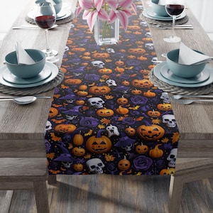 Halloween Table Runner: Spooky Ghosts, Pumpkins & Roses - Festive Dining