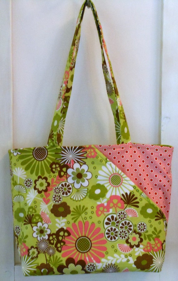 Items similar to SALE Handcrafted Fabric Pink and Green Purse on Etsy