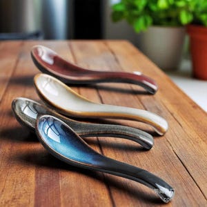 Aesthetic Asian Ceramic Soup Spoons | Pho Ramen Noodle Spoon Set | Elegant Red Blue Cereal Spoons | Japanese Kitchen Decor