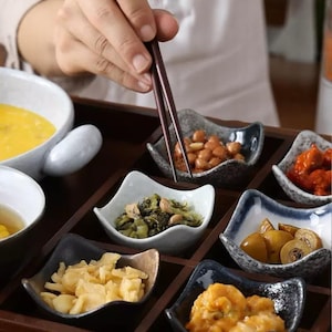 Japanese Porcelain Sauce Dish: Ice Cracked Glaze, Sushi Soy Plate