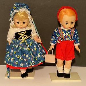 Madame Alexander “Hansel & Gretel” Doll Set – Vintage Storybook Pair – Original Tags