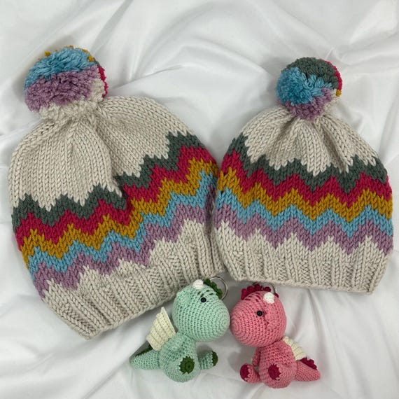 Handmade Knit Beanie, Cozy Winter Hat for Adults and Kids  display picture 3