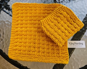 Waffle Stitch Cotton Wash Cloth Hand Knit set of 2- Autumn Gold