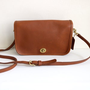 Vintage Coach Bag Penny Pocket in British Tan Leather 