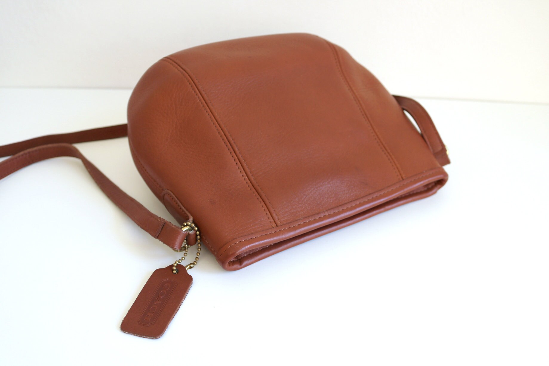 バッグ Vintage Coach Small Framed Pouch Bag Coach Small Framed Pouch Bag | British Tan Leather - Etsy