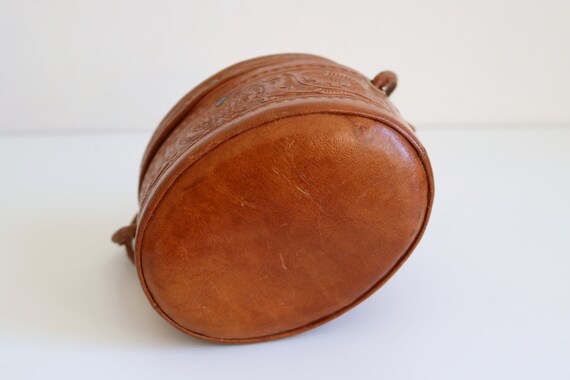 Mexico Tooled Leather Cosmetic Case - image 5