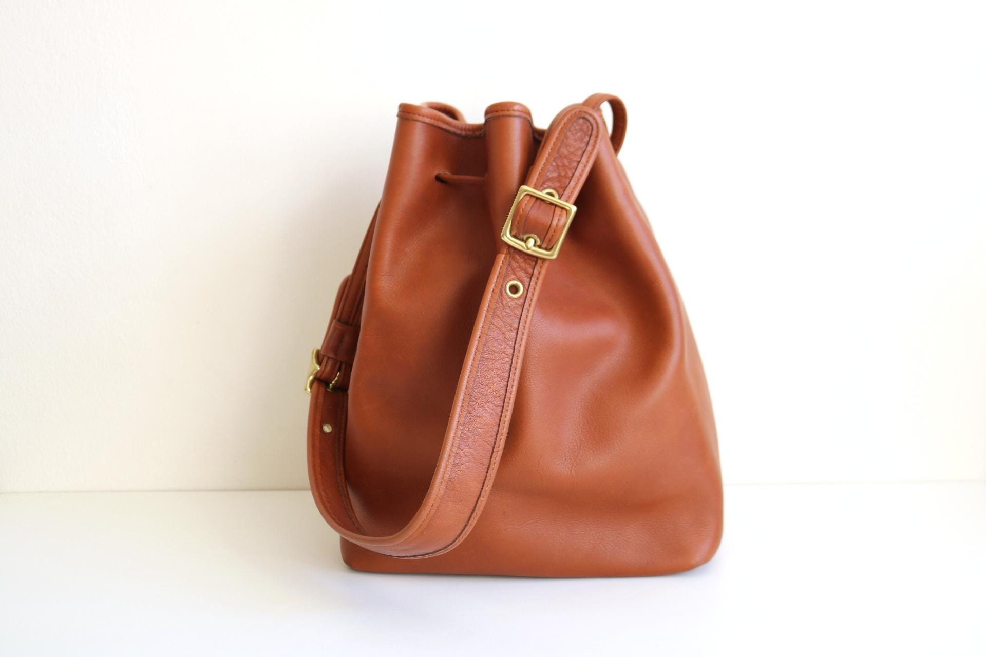 バッグ OLD COACH Bucket bag One shoulder Brown Vintage 80s coach bucket - Gem