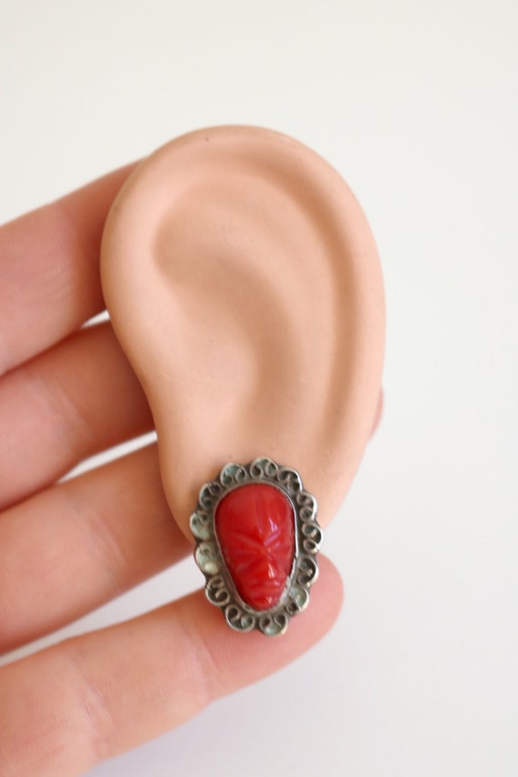 Taxco Sterling Red Onyx Face Clip Earrings - image 6