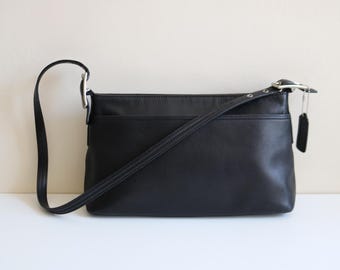 Vintage Small Coach Black Leather Crossbody Bag Pocketbook Handbag