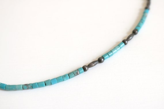 Native American Turquoise Beaded Necklace - image 4