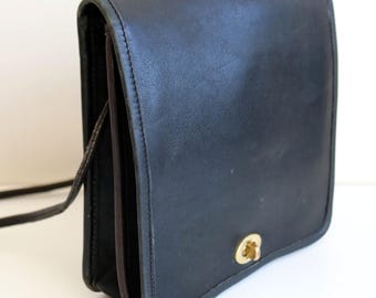 Coach NYC Compact Pouch Bag | Black Leather - Etsy