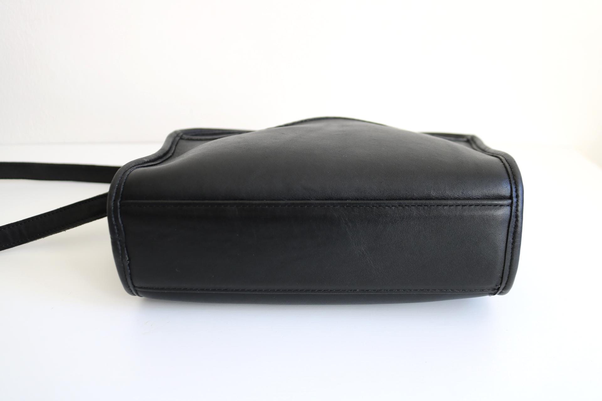 バッグ COACH Metropolitan Leather Shoulder Bag New) Metropolitan Shoulder Bag : r/Coach