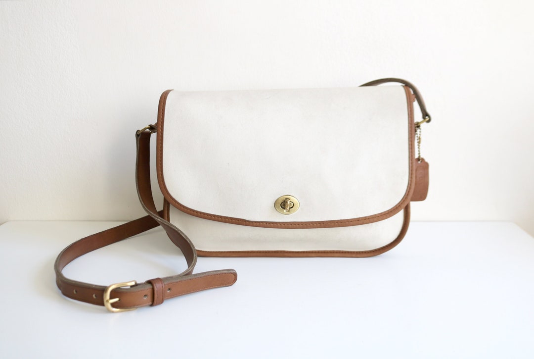 Coach Spectator City Bag | Bone Leather British Tan Trim - Etsy Coach Spectator City Bag | Bone Leather British Tan Trim - Etsy
