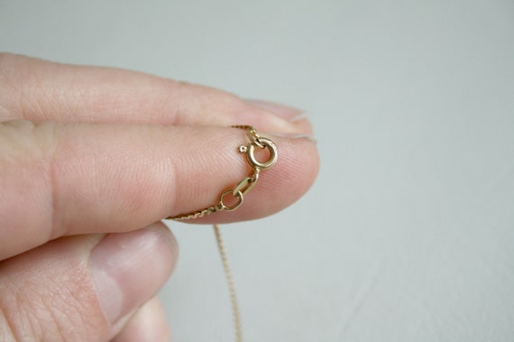 Edwardian 12K Gold Agate Cabochon on 14K S-Chain - image 10