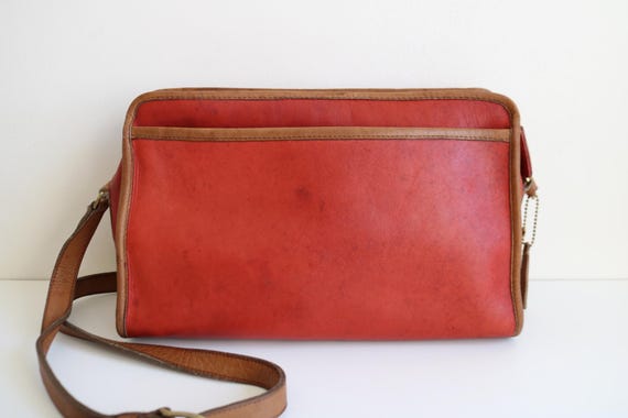 バッグ COACH Swagger 2Way Leather Shoulder Bag Coach Swagger Shoulder Bag | Red Tabac Leather - Etsy