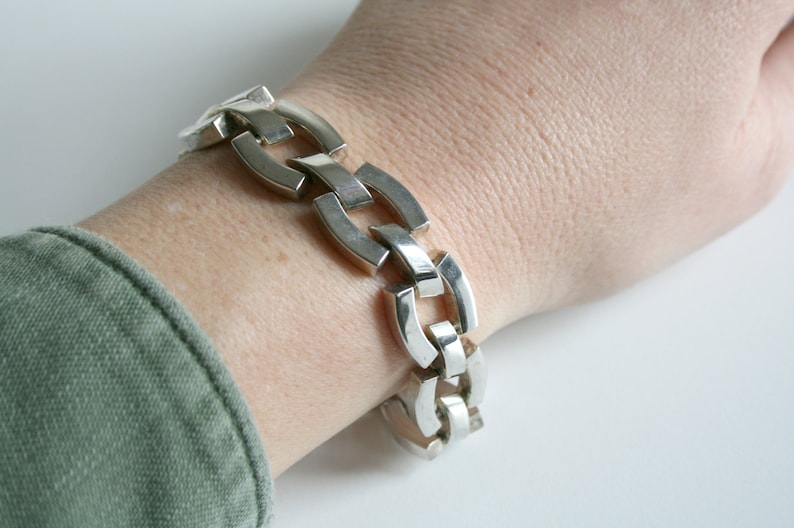 Chain Bar Link Bracelet