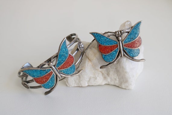 Spectacular Native American Navajo Synthetic Opals Sterling Silver Butterfly Necklace Spectacular Native American Navajo Synthetic Opals Sterling Silver Butterfly Necklace