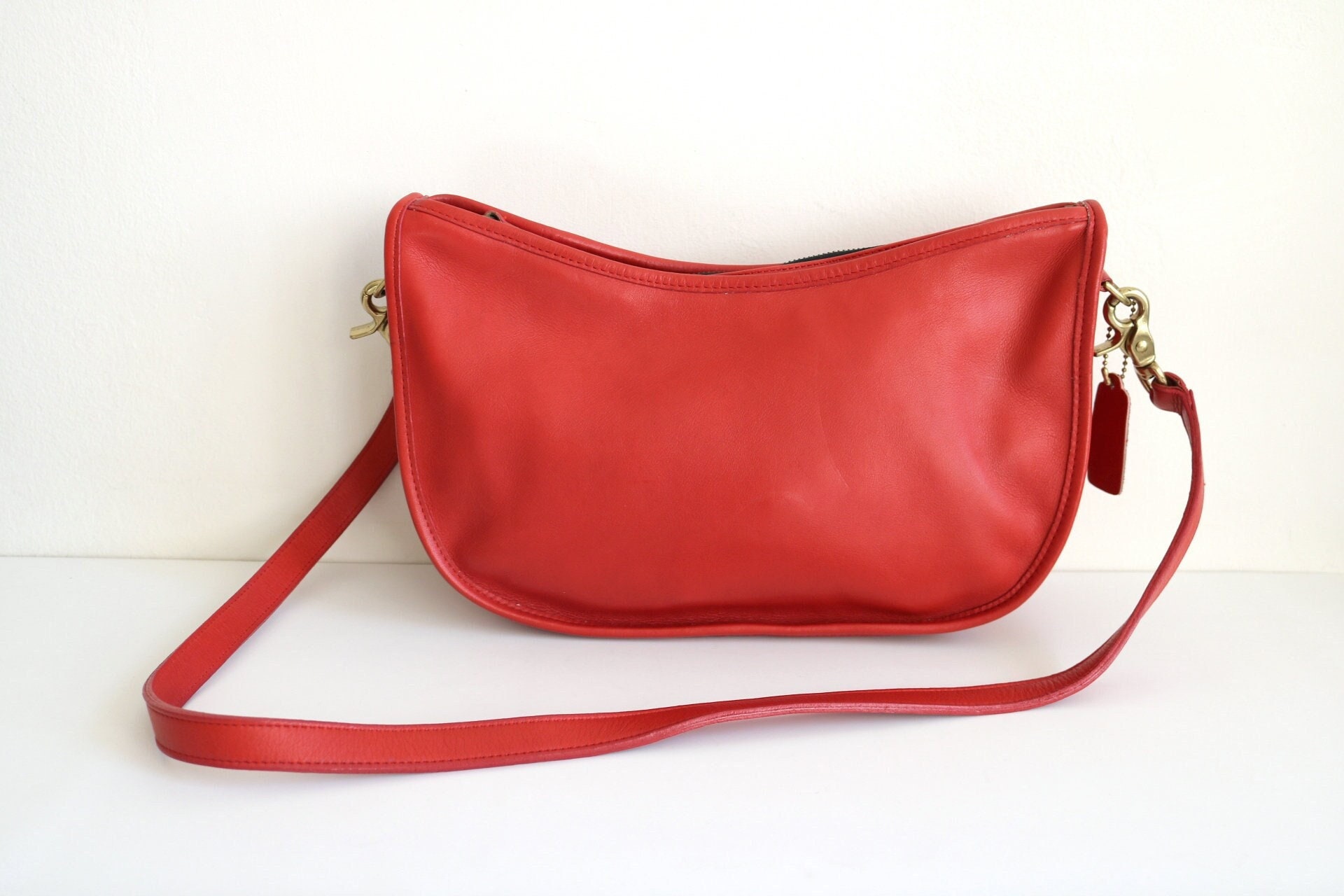 Coach Large Swinger Bag Red Leather image