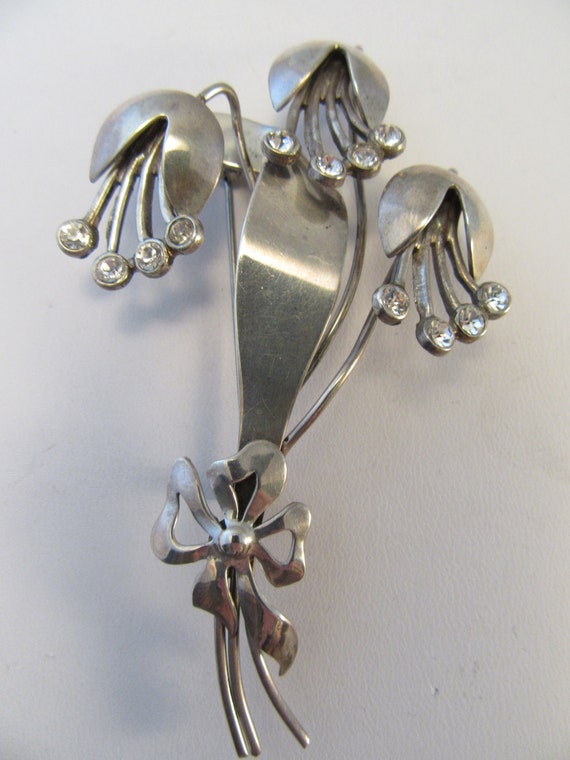 Vintage 1940s Sterling  and Rhinestone Pin
